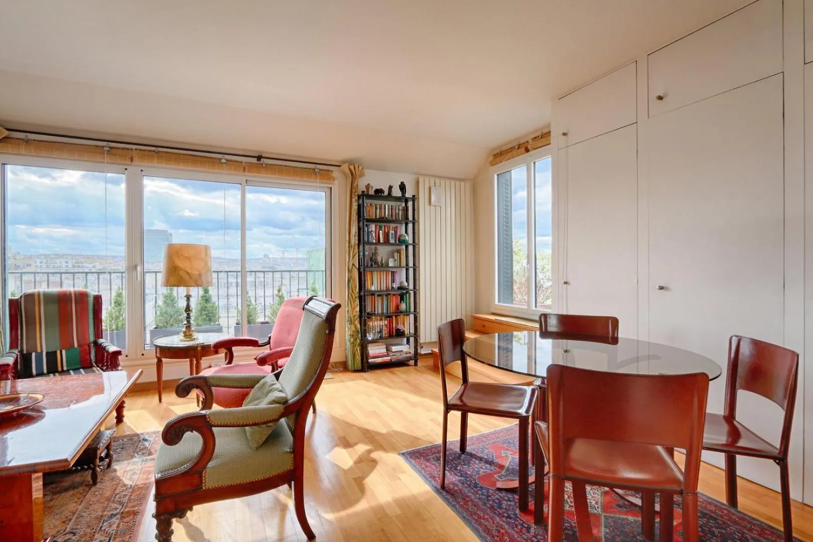 Residor - Beautiful, Bright 4P Apartment Parijs
